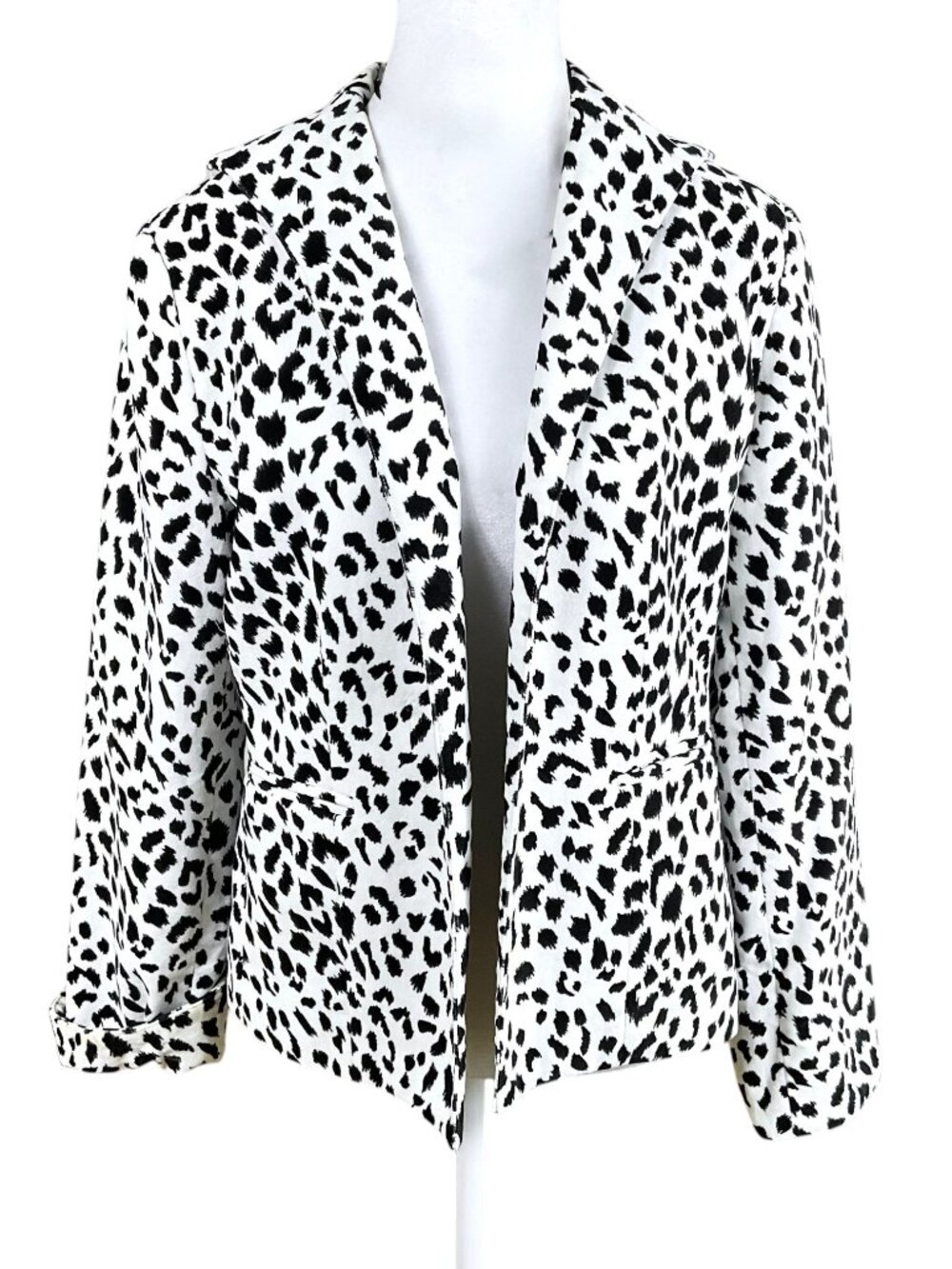 Neiman Marcus Jacket Velvet White Leopard No Close  (S)